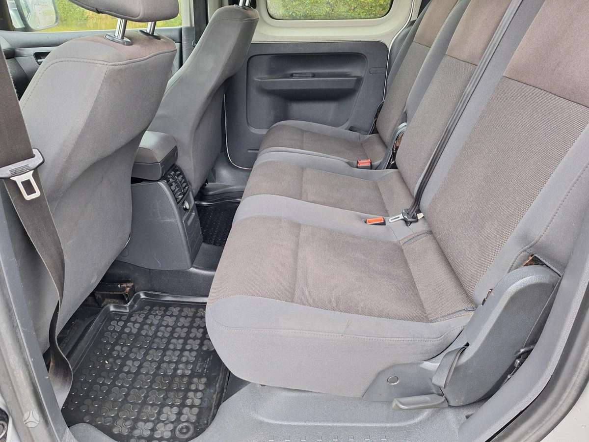 Volkswagen Caddy 2010 — photo 13