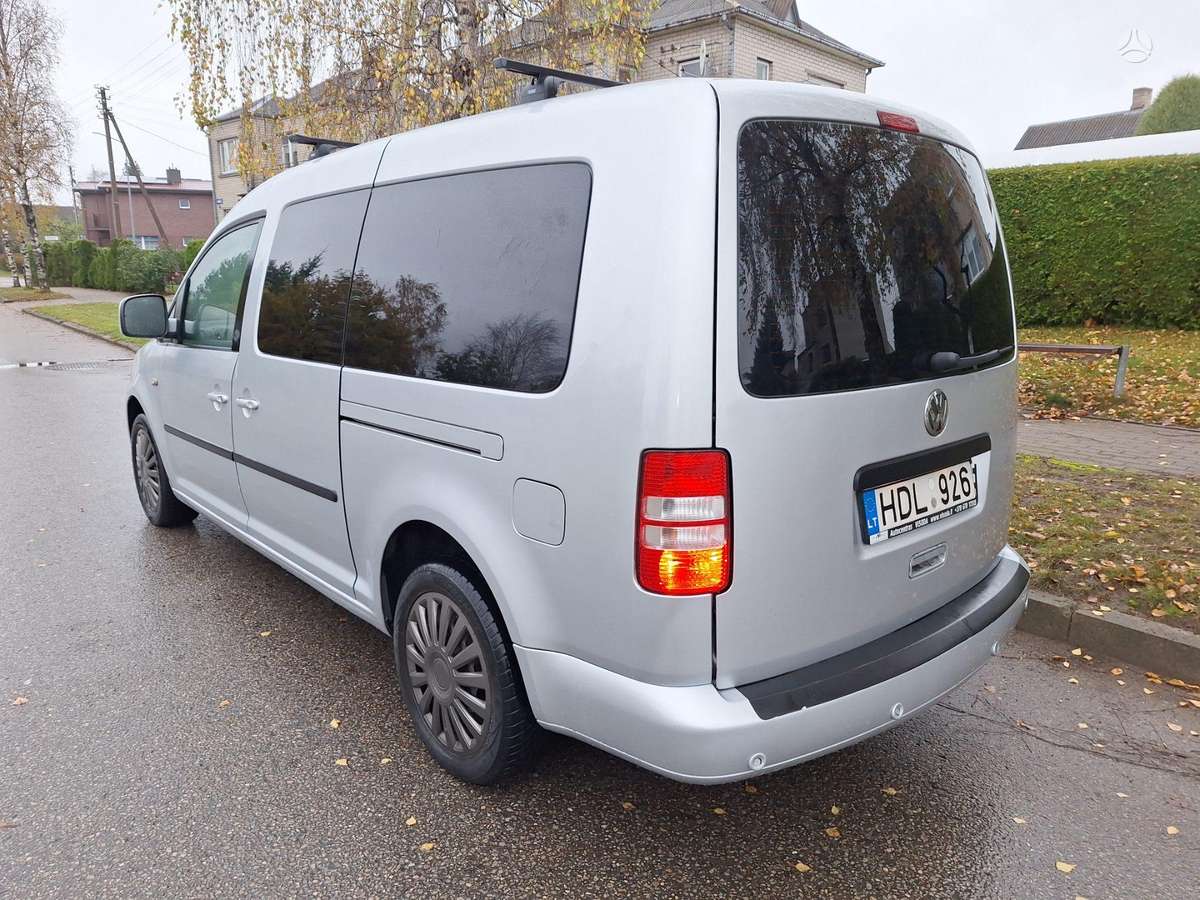 Volkswagen Caddy 2010 — engine 2000 cm³, 140 HP (103kW)