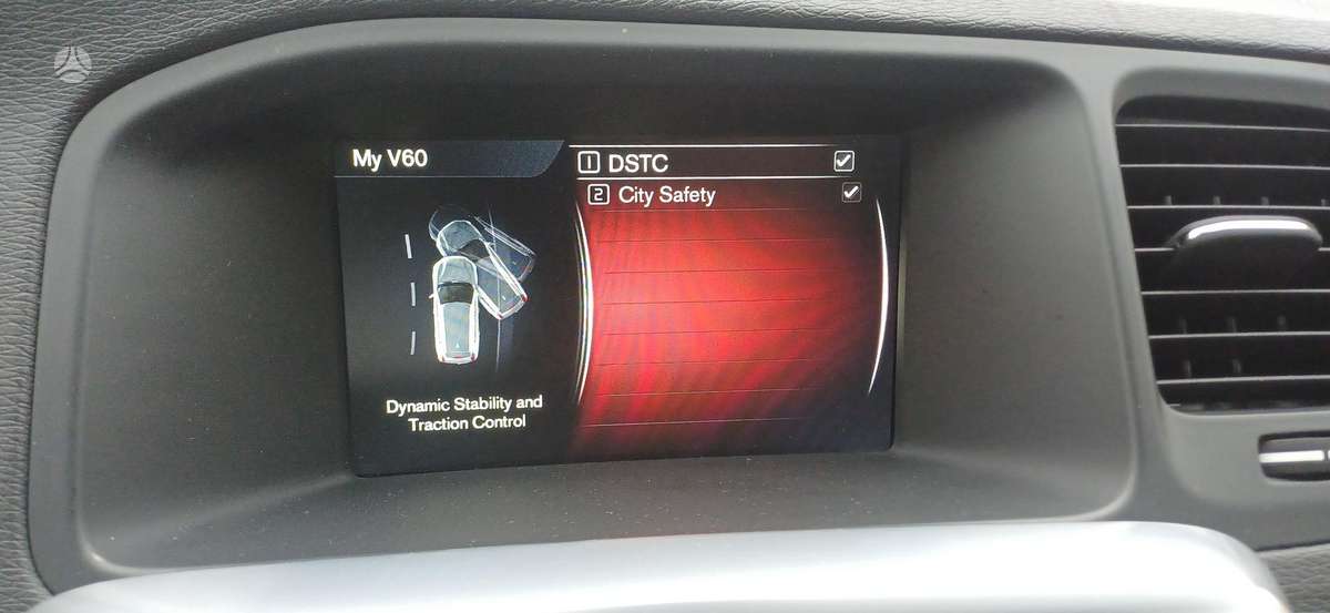 Volvo V60 2014 — photo 14