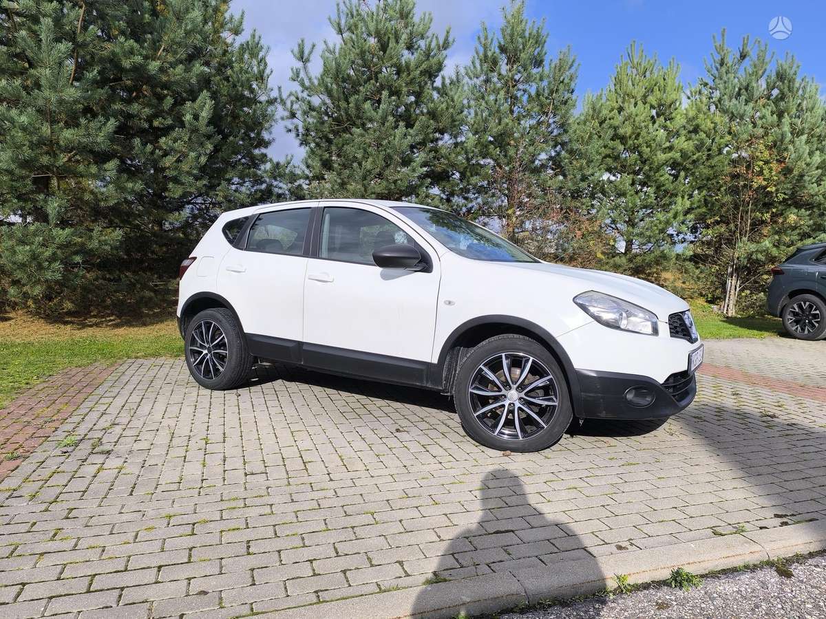 Nissan Qashqai 2012 — photo 10