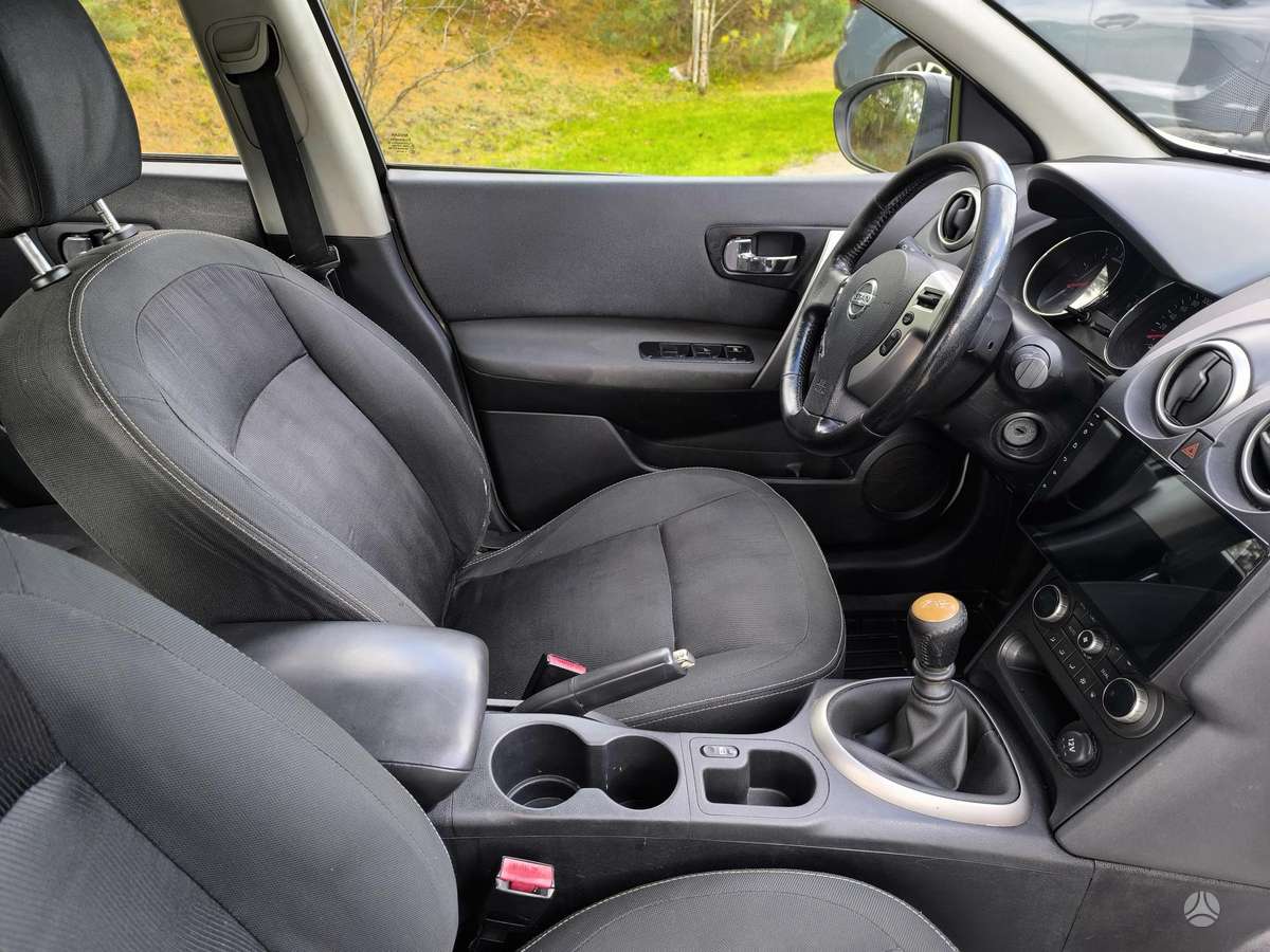 Nissan Qashqai 2012 — photo 16