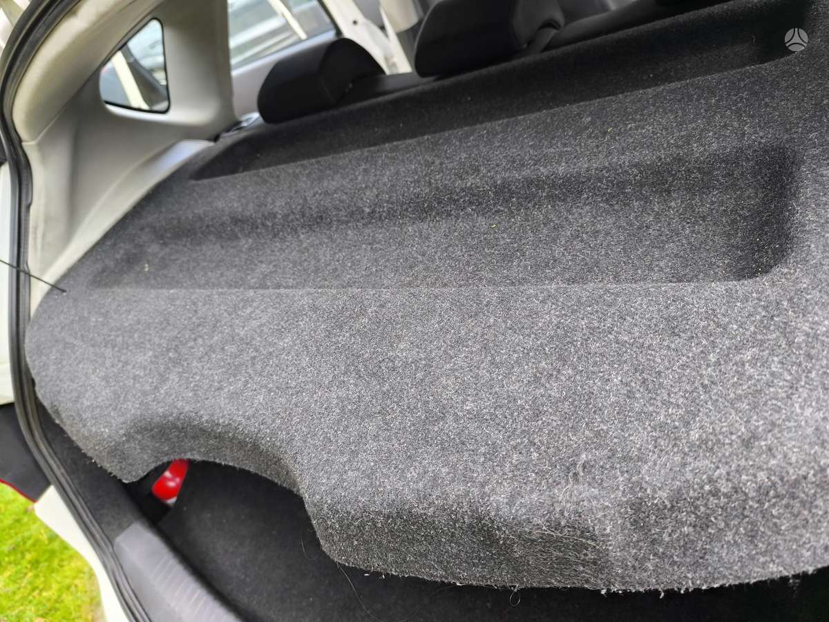 Nissan Qashqai 2012 — photo 24