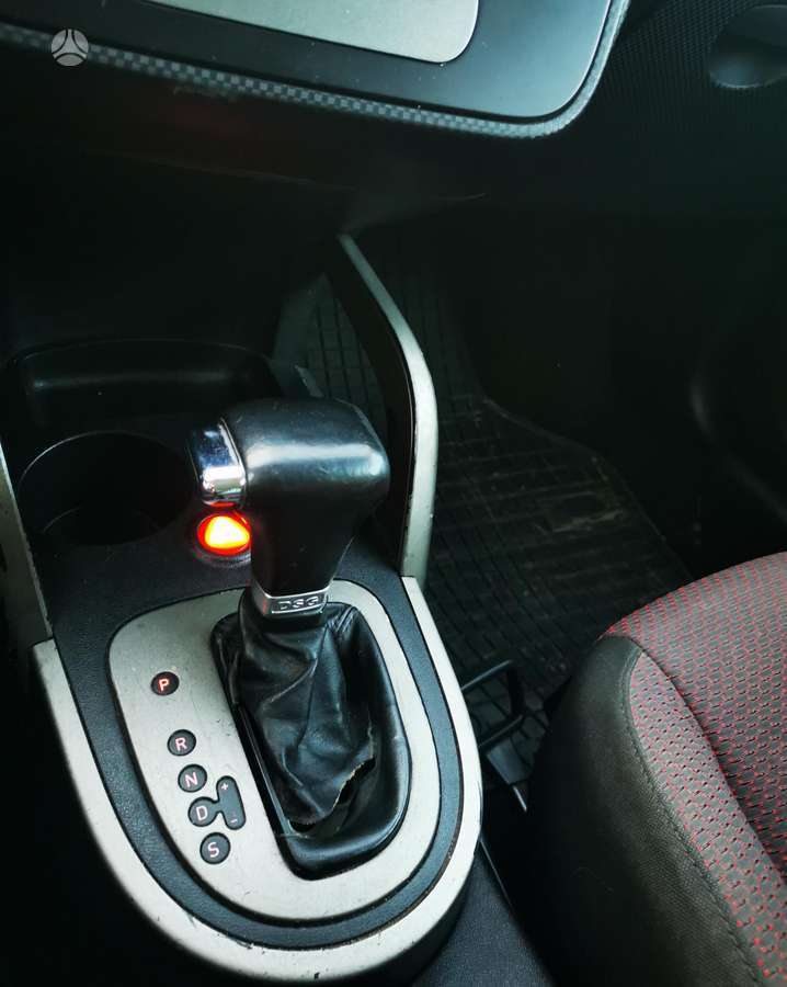 Seat Toledo 2006 — rear view