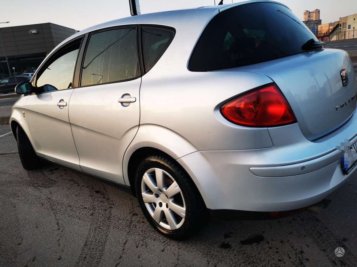 Seat Toledo 2006 — engine 2000 cm³, 140 HP (103kW)