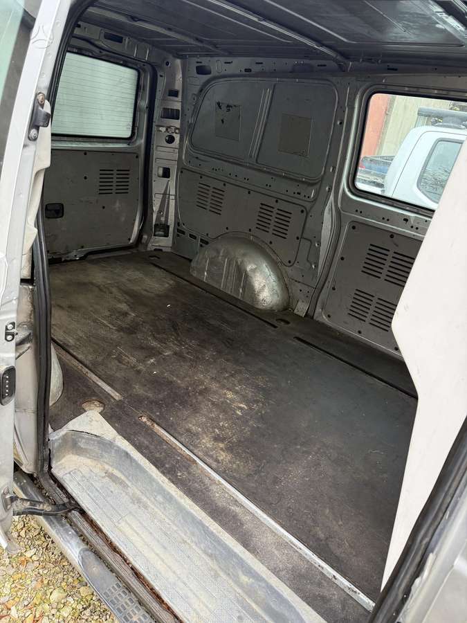 Mercedes-Benz Vito 2007 — двигун 2000 cm³, 136 HP (100kW)
