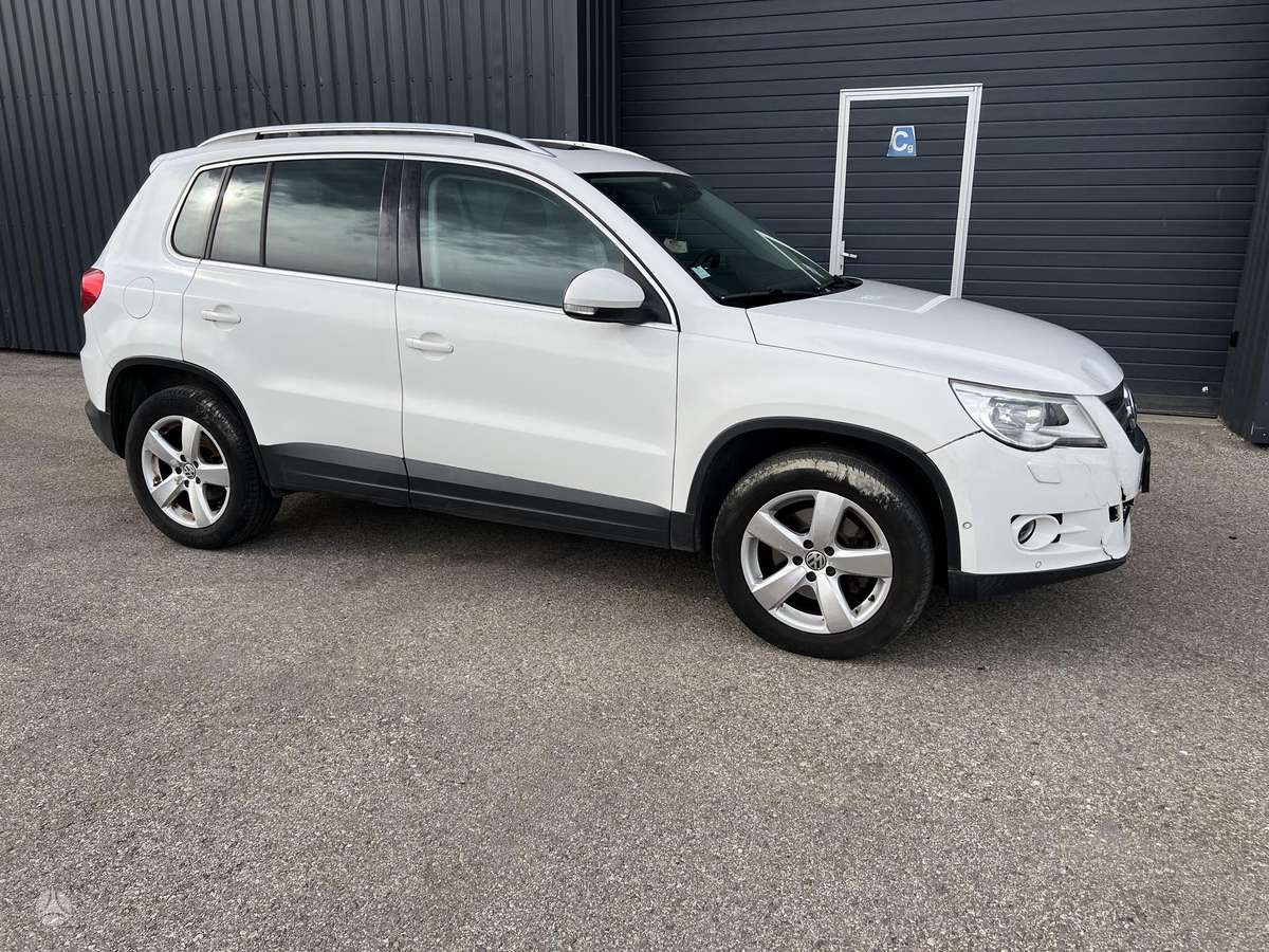Volkswagen Tiguan 2009 — photo 10