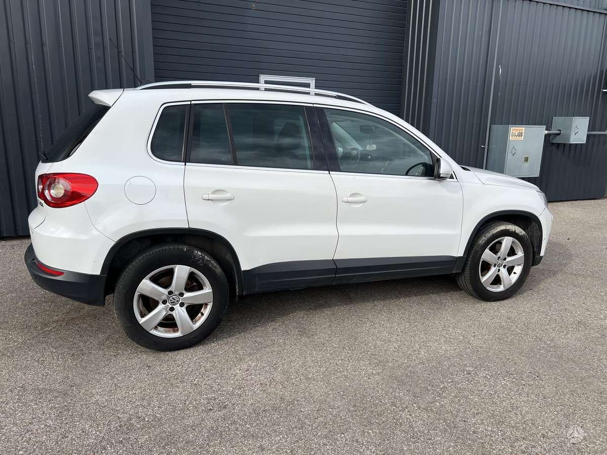 Volkswagen Tiguan 2009 — photo 9