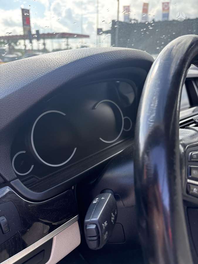 BMW 535 2014 — photo 15