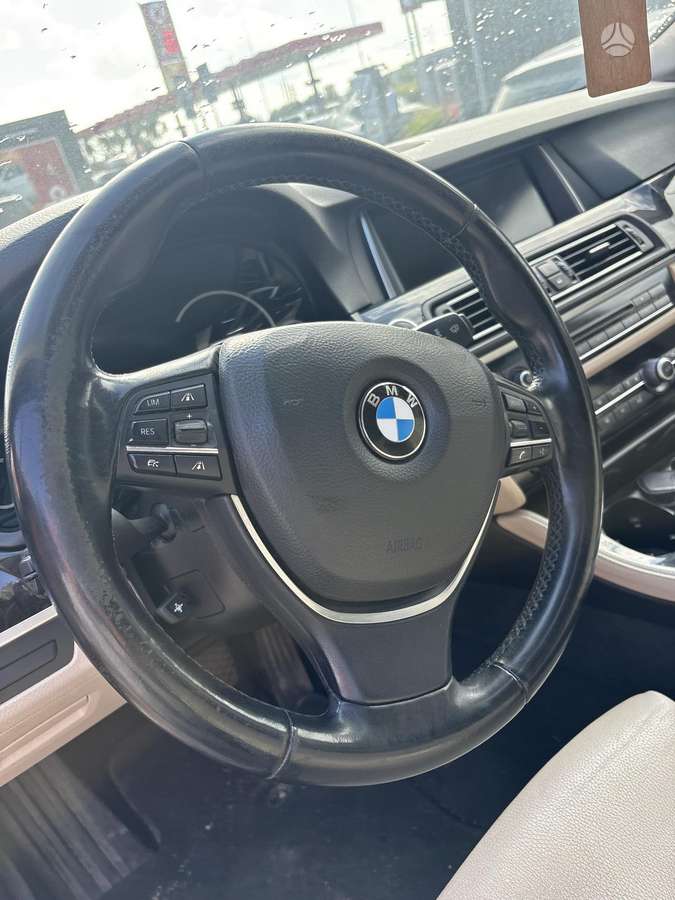 BMW 535 2014 — photo 16