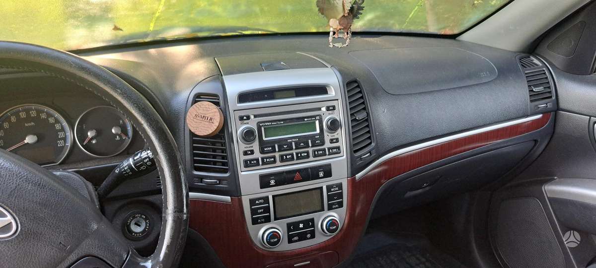 Hyundai Santa 2008 — interior
