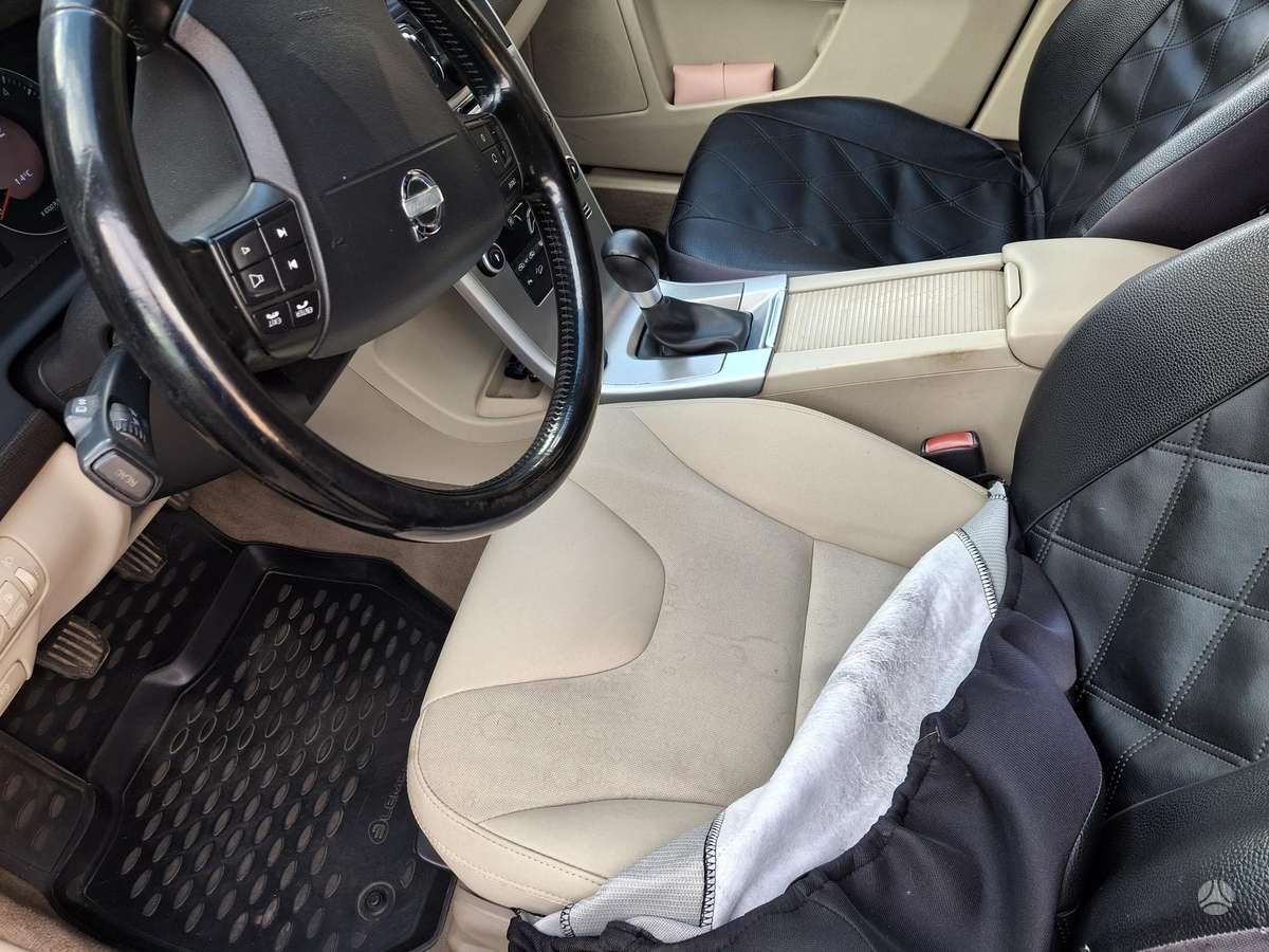 Volvo XC60 2009 — photo 9
