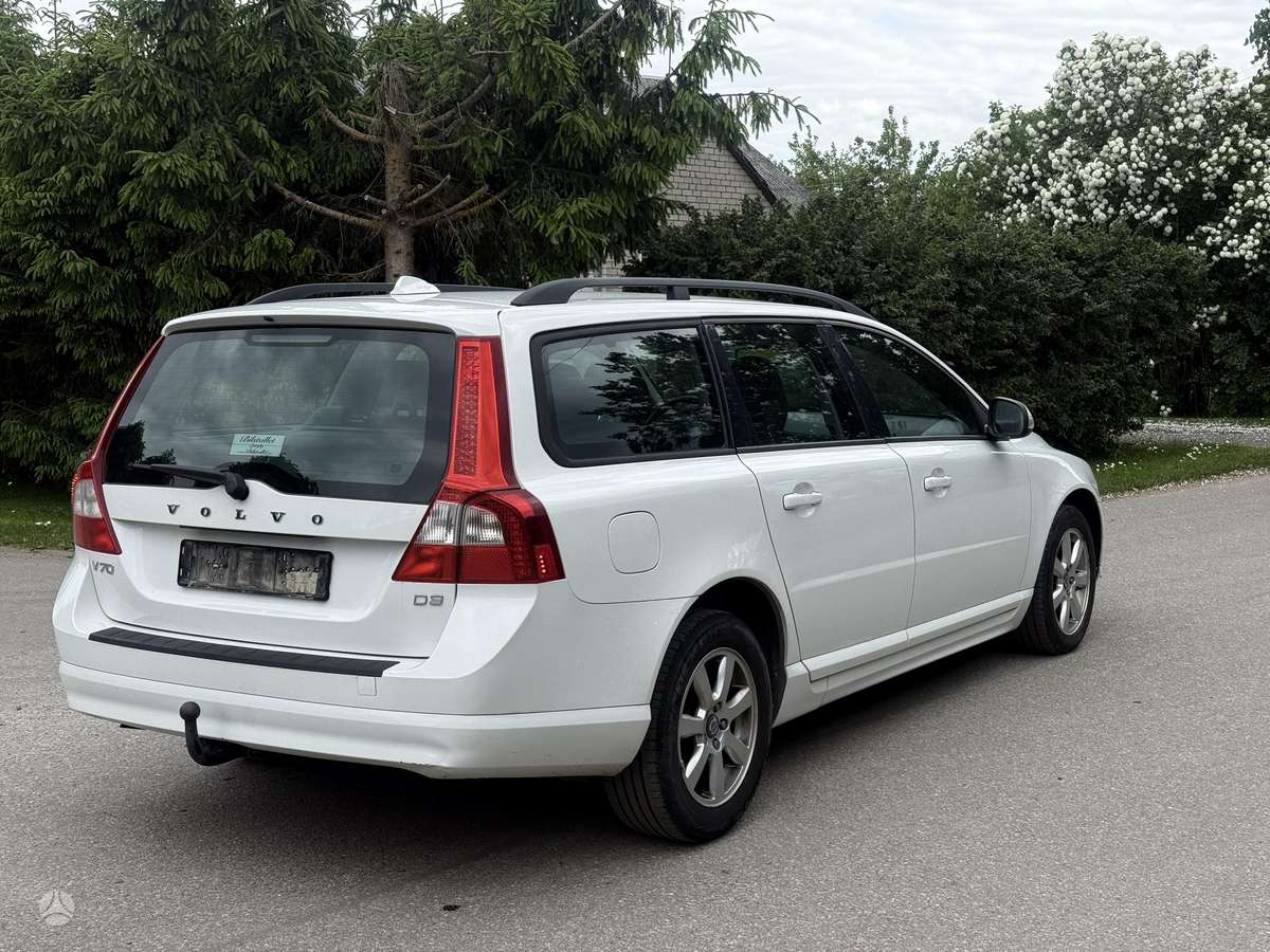 Volvo V70 2010 — engine 1984 cm³, 163 HP (120kW)
