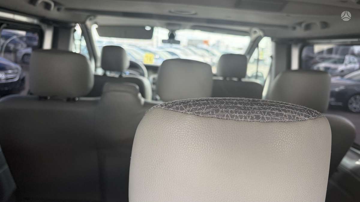 Renault Trafic 2007 — photo 16