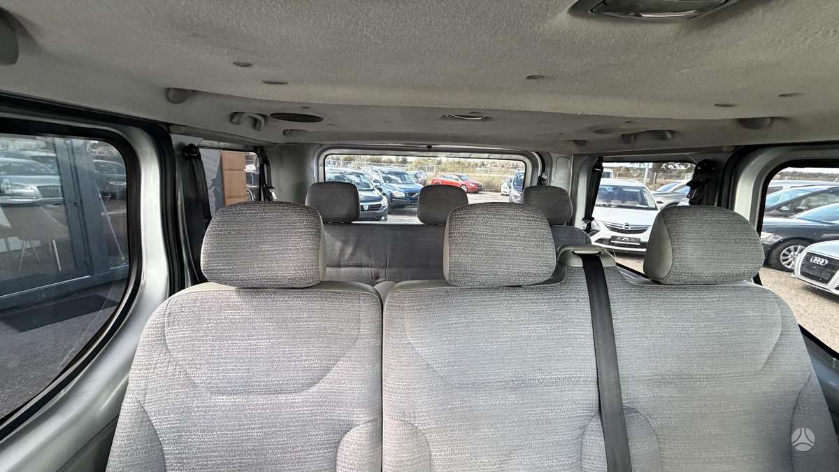 Renault Trafic 2007 — photo 22