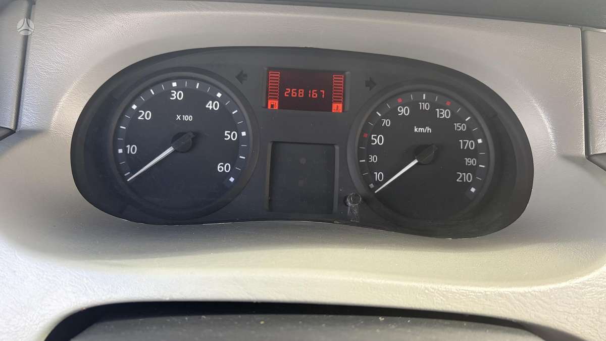 Renault Trafic 2007 — photo 30