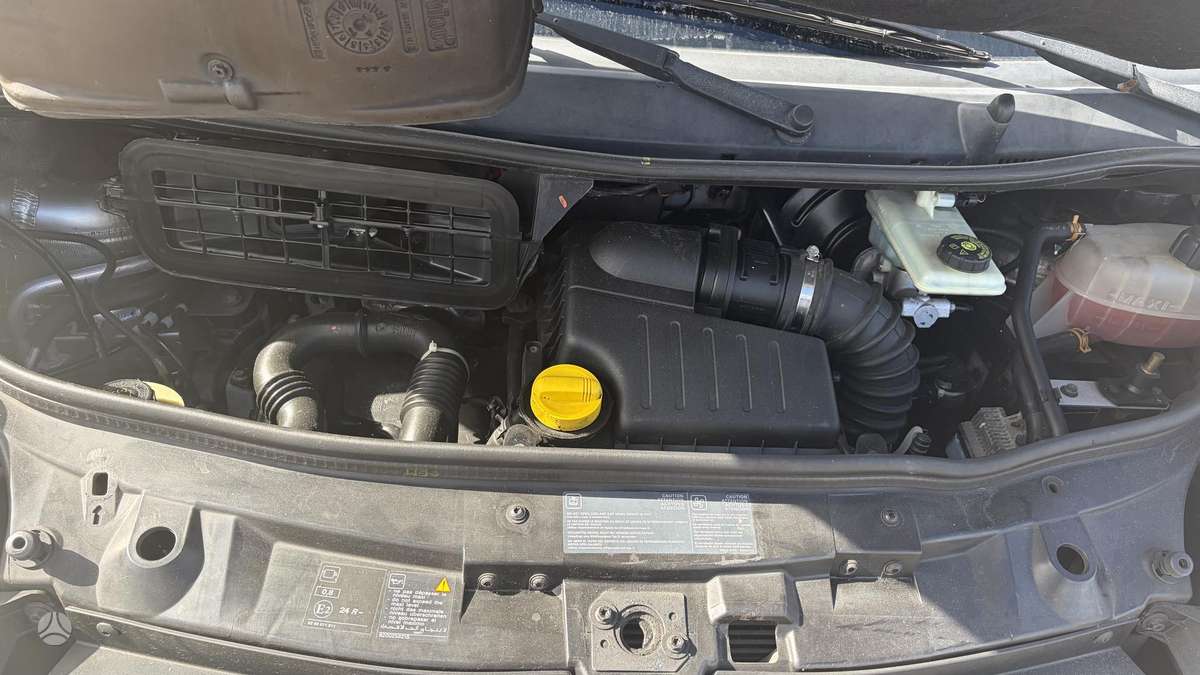 Renault Trafic 2007 — photo 31