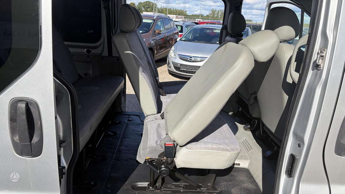 Renault Trafic 2007 — photo 33