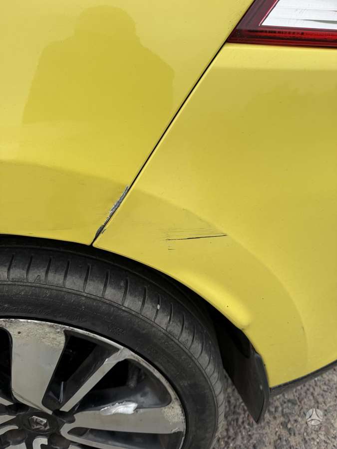 Renault Clio 2015 — фото 13