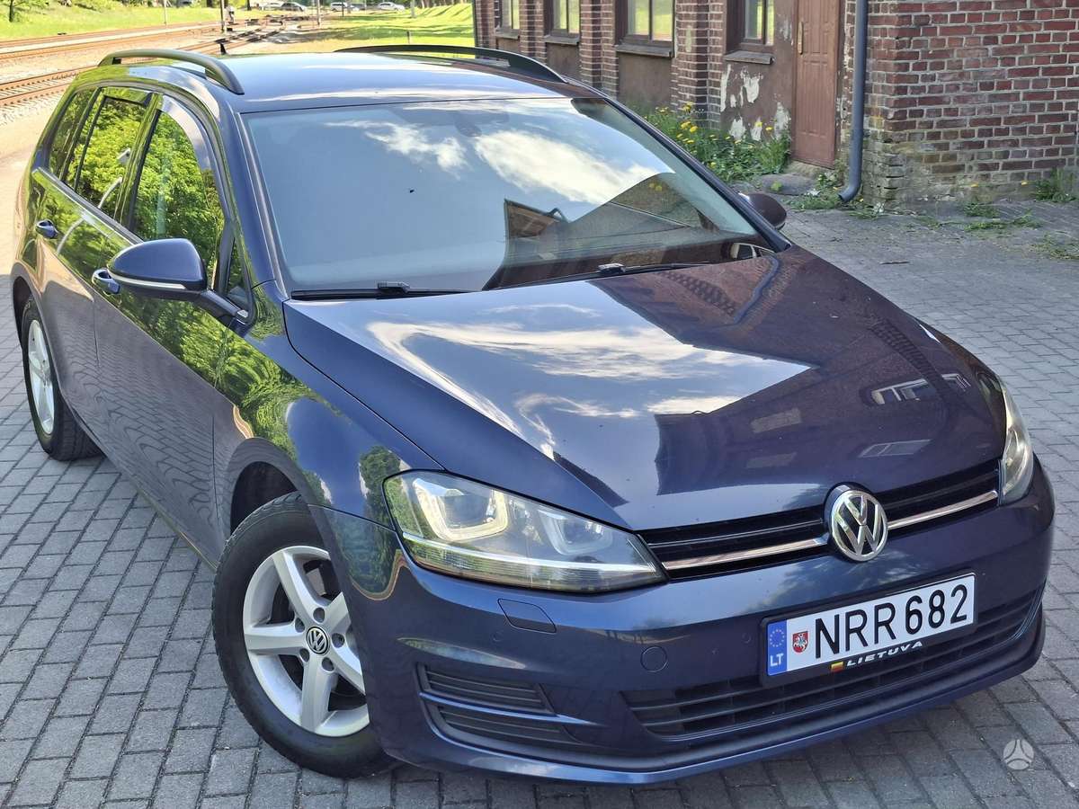 Volkswagen Golf 2014 — interior