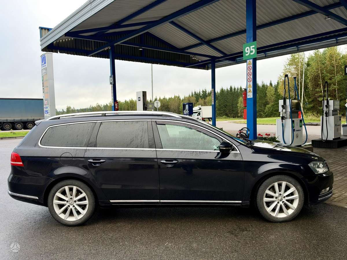 Volkswagen Passat 2012 — двигун 2000 cm³, 140 HP (103kW)