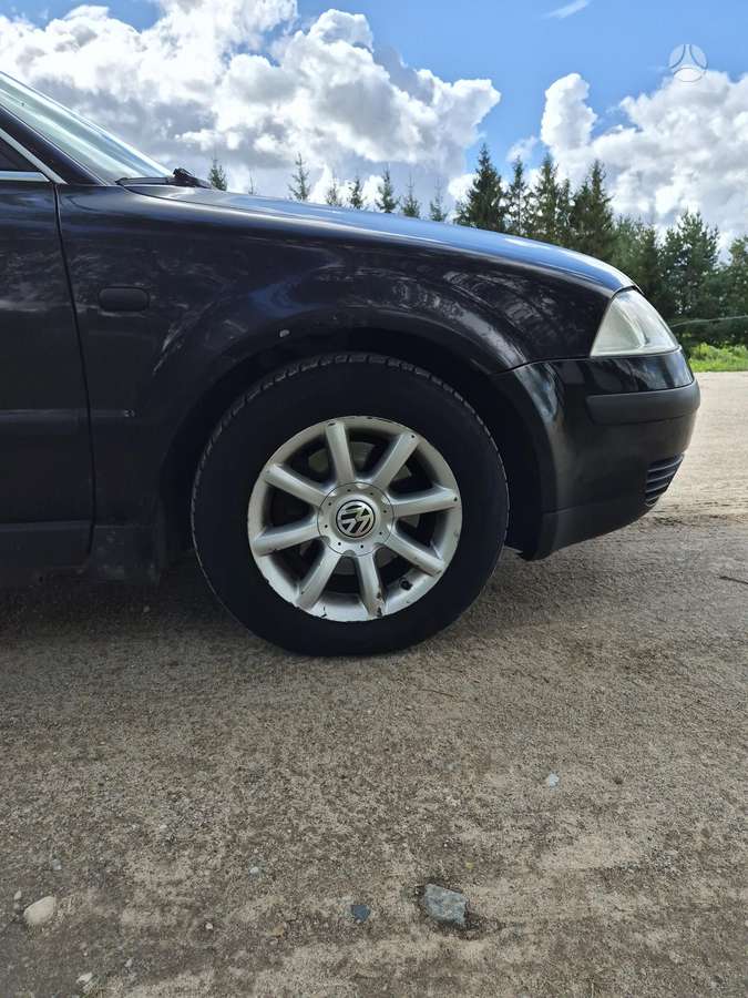 Volkswagen Passat 2004 — photo 10