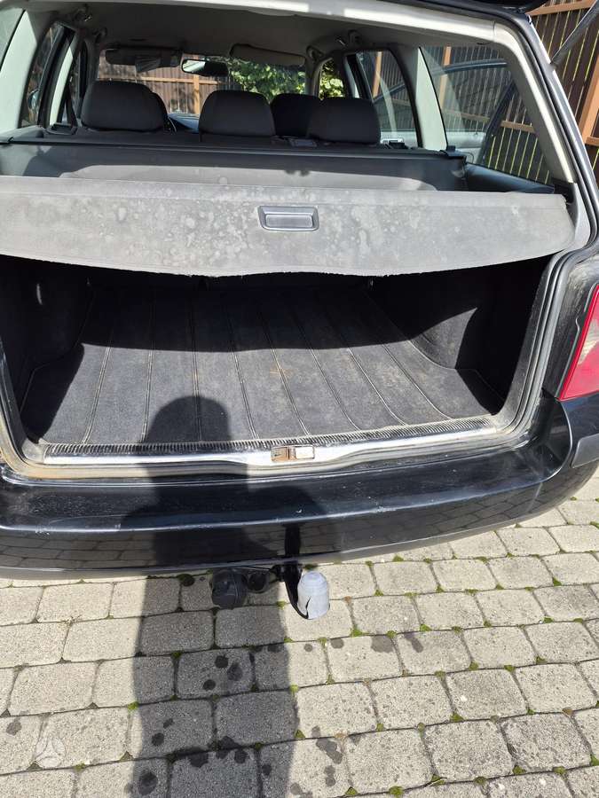 Volkswagen Passat 2004 — photo 16