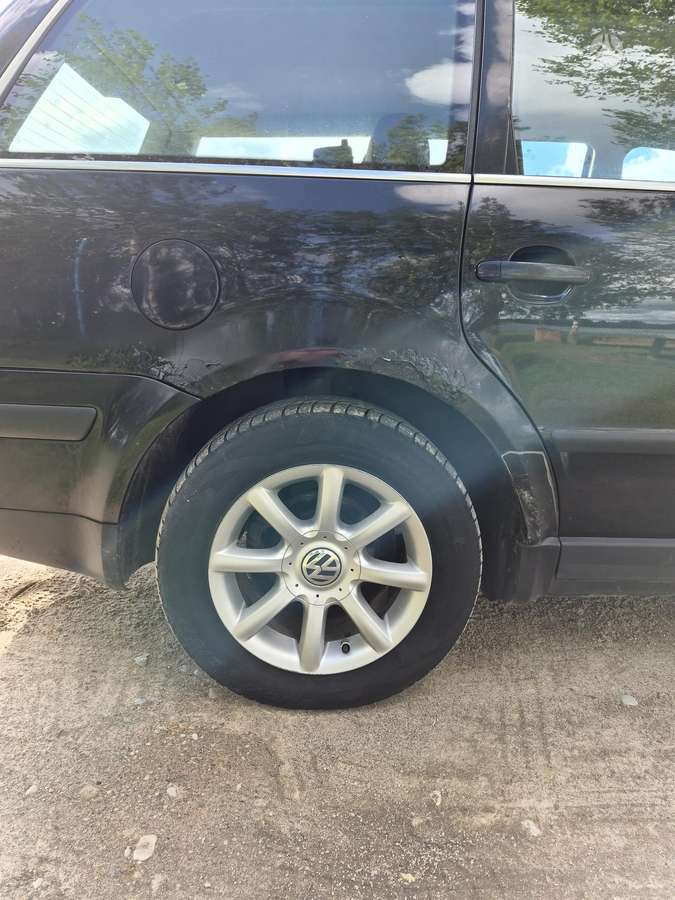 Volkswagen Passat 2004 — photo 9