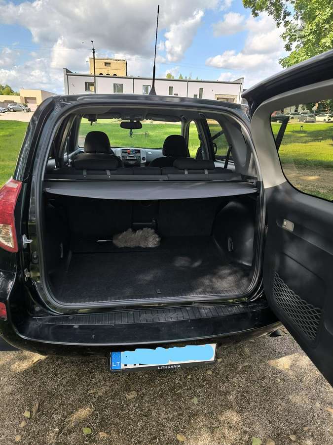 Toyota RAV4 2007 — photo 13