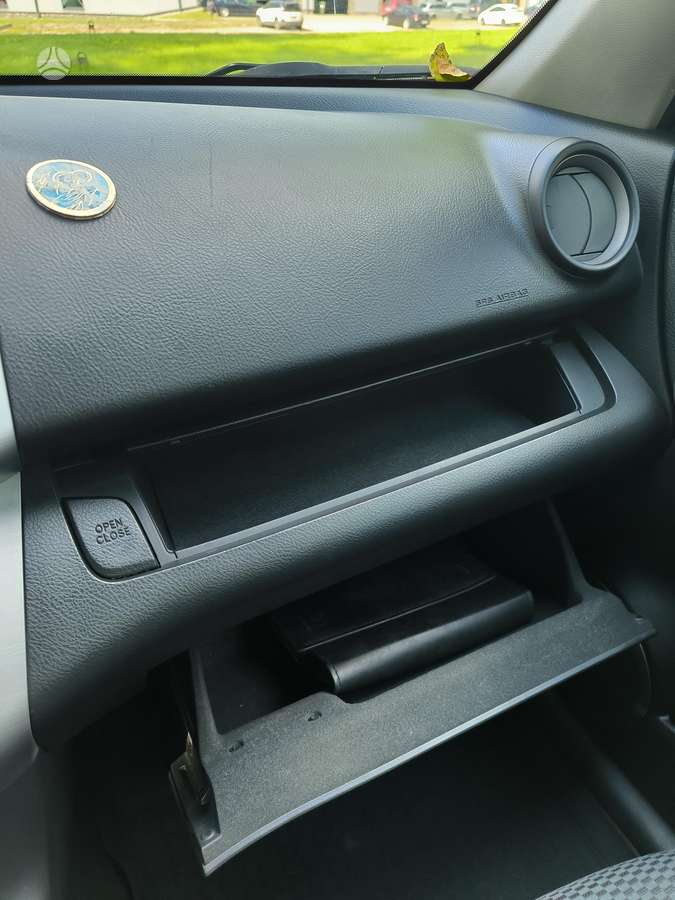 Toyota RAV4 2007 — photo 24