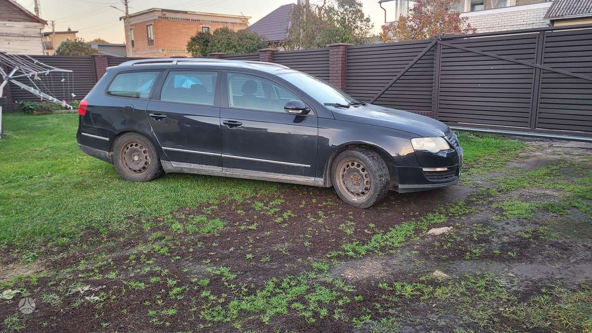 Volkswagen Passat 2006 — салон