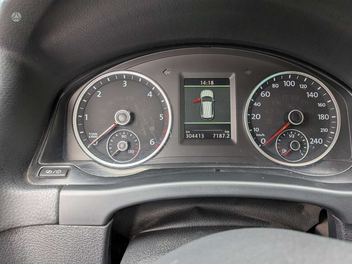 Volkswagen Tiguan 2013 — photo 10