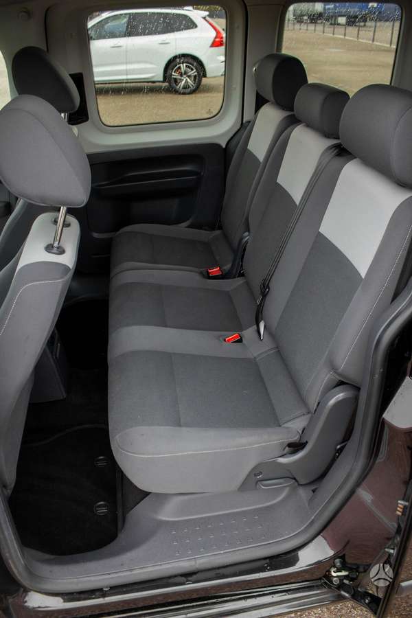 Volkswagen Caddy 2014 — photo 12