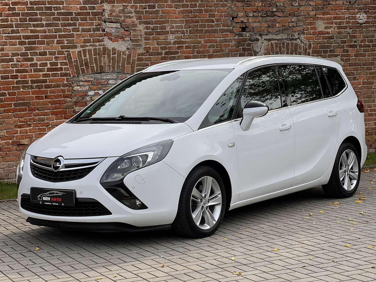 Opel Zafira 2015 — авто для ЗСУ з Європи