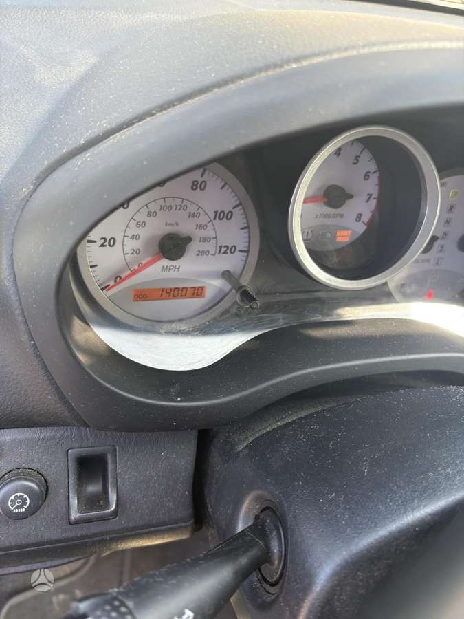 Toyota RAV4 2005 — photo 10