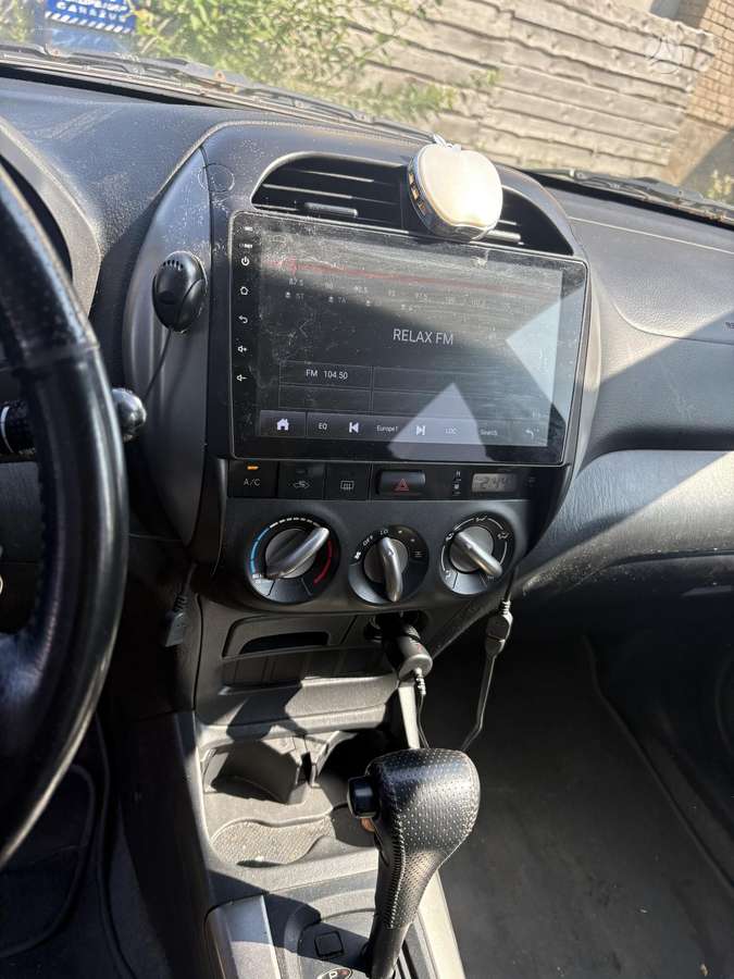 Toyota RAV4 2005 — photo 5