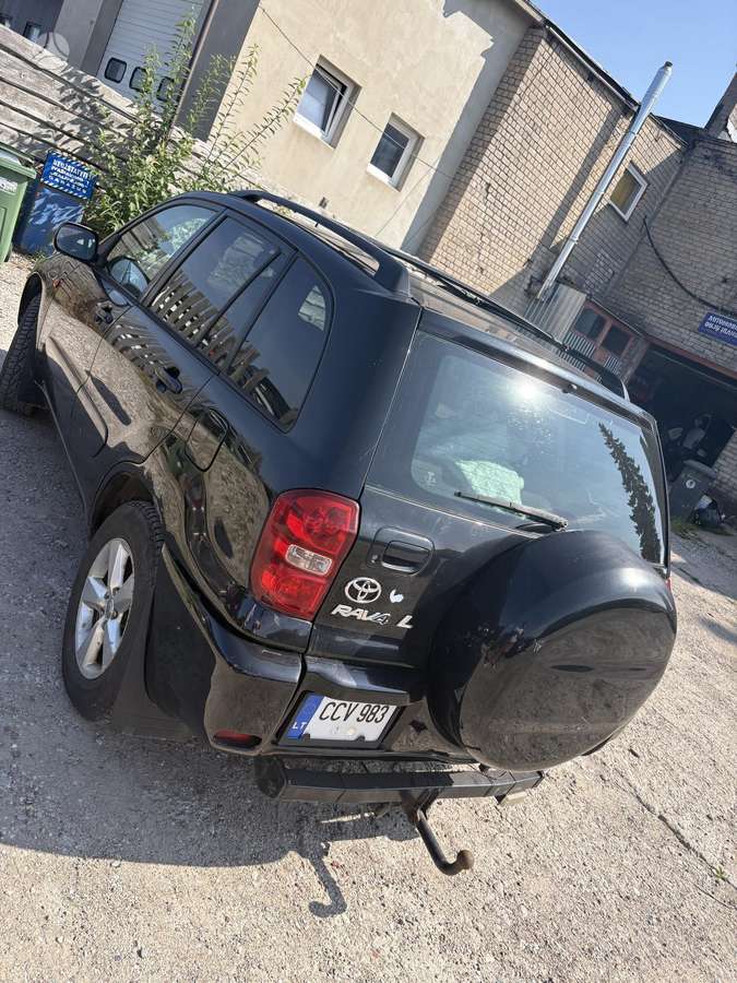Toyota RAV4 2005 — photo 7