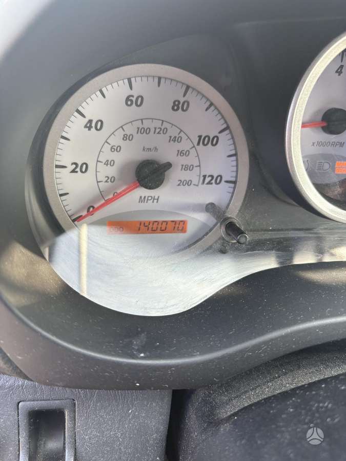 Toyota RAV4 2005 — photo 9