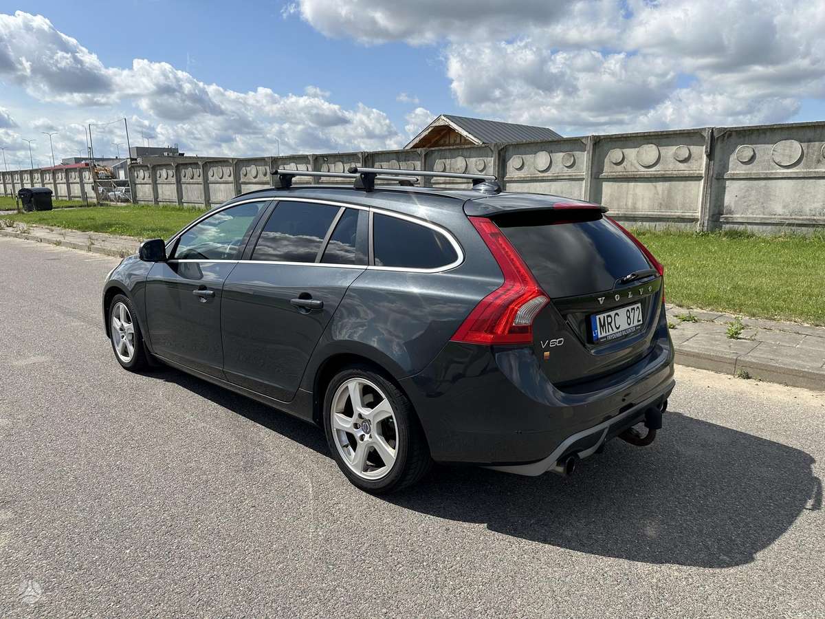 Volvo V60 2011 — photo 5