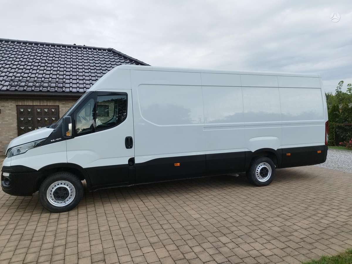 Iveco Daily 2014 — interior
