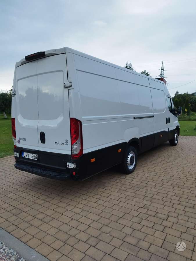 Iveco Daily 2014 — engine 3000 cm³, 145 HP (107kW)