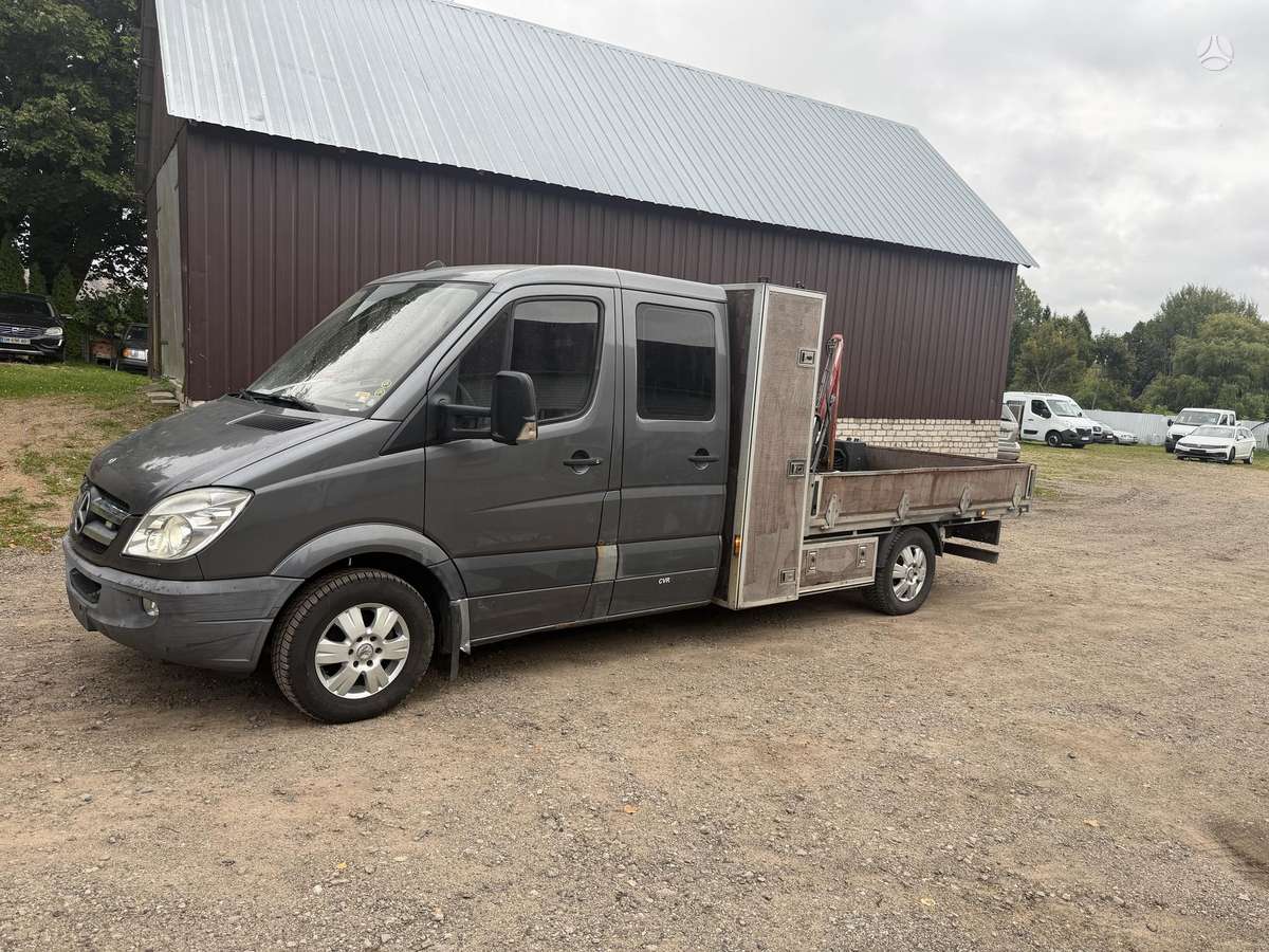 Mercedes-Benz Sprinter 2012 — engine 3000 cm³