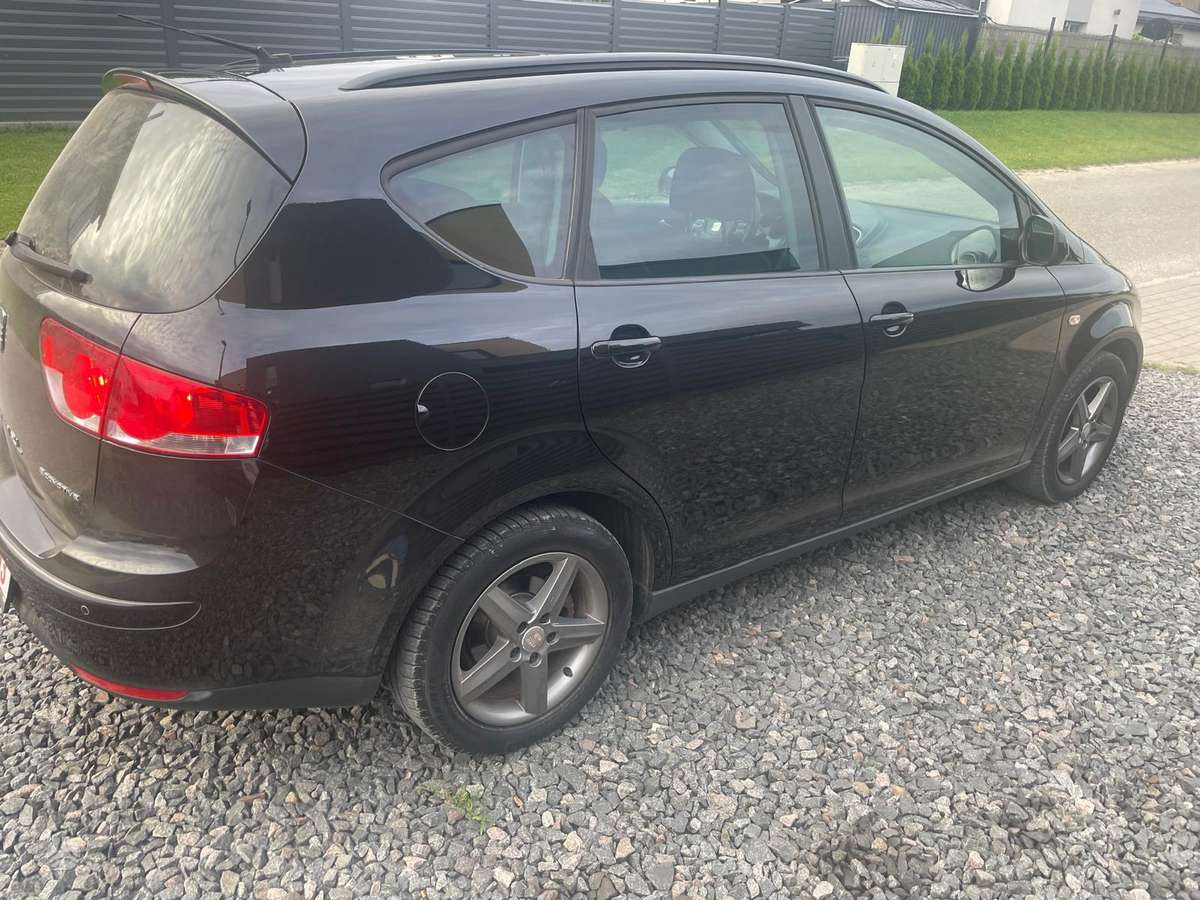 Seat Altea 2014 — салон