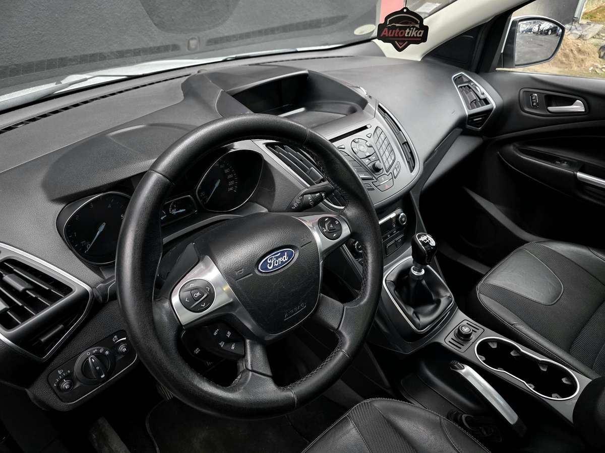 Ford Kuga 2013 — фото 16