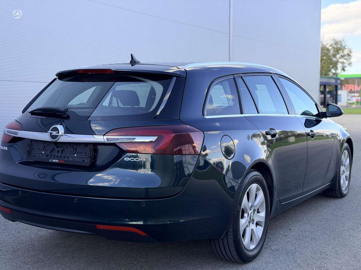 Opel Insignia 2014 — photo 11