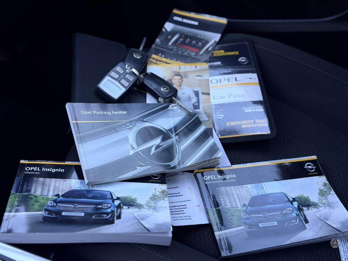 Opel Insignia 2014 — photo 30