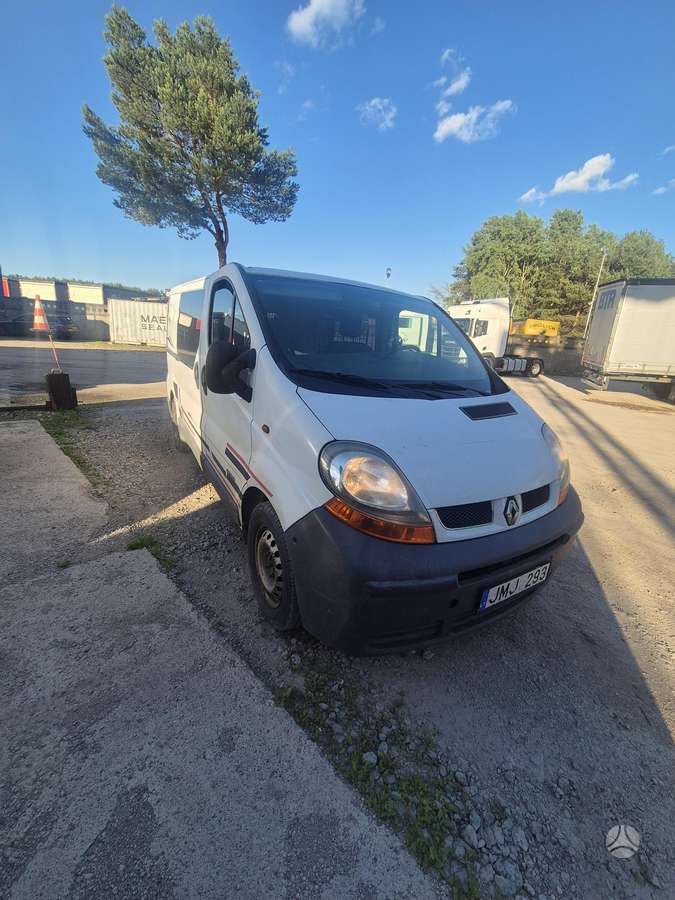 Renault Trafic 2004 — двигун 1870 cm³, 101 HP (74kW)