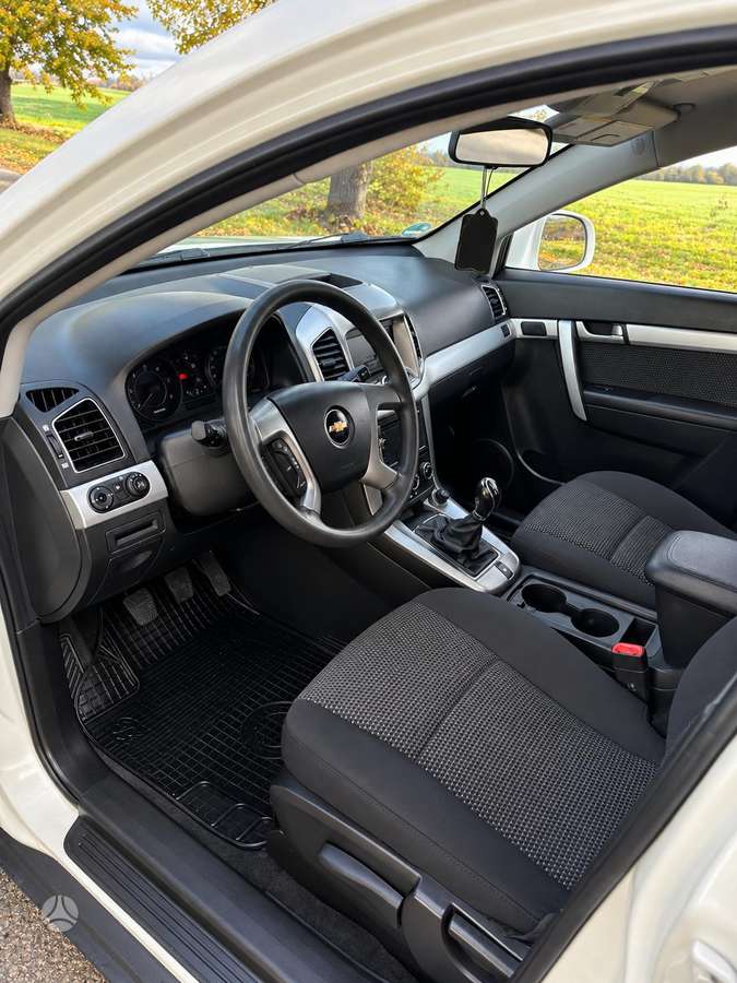 Chevrolet Captiva 2013 — photo 12