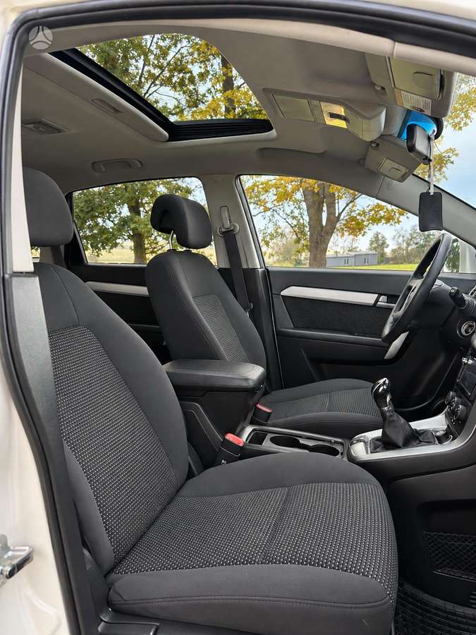 Chevrolet Captiva 2013 — photo 18