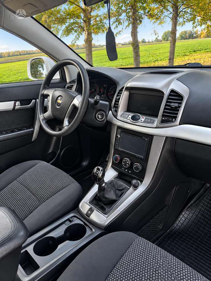 Chevrolet Captiva 2013 — photo 19