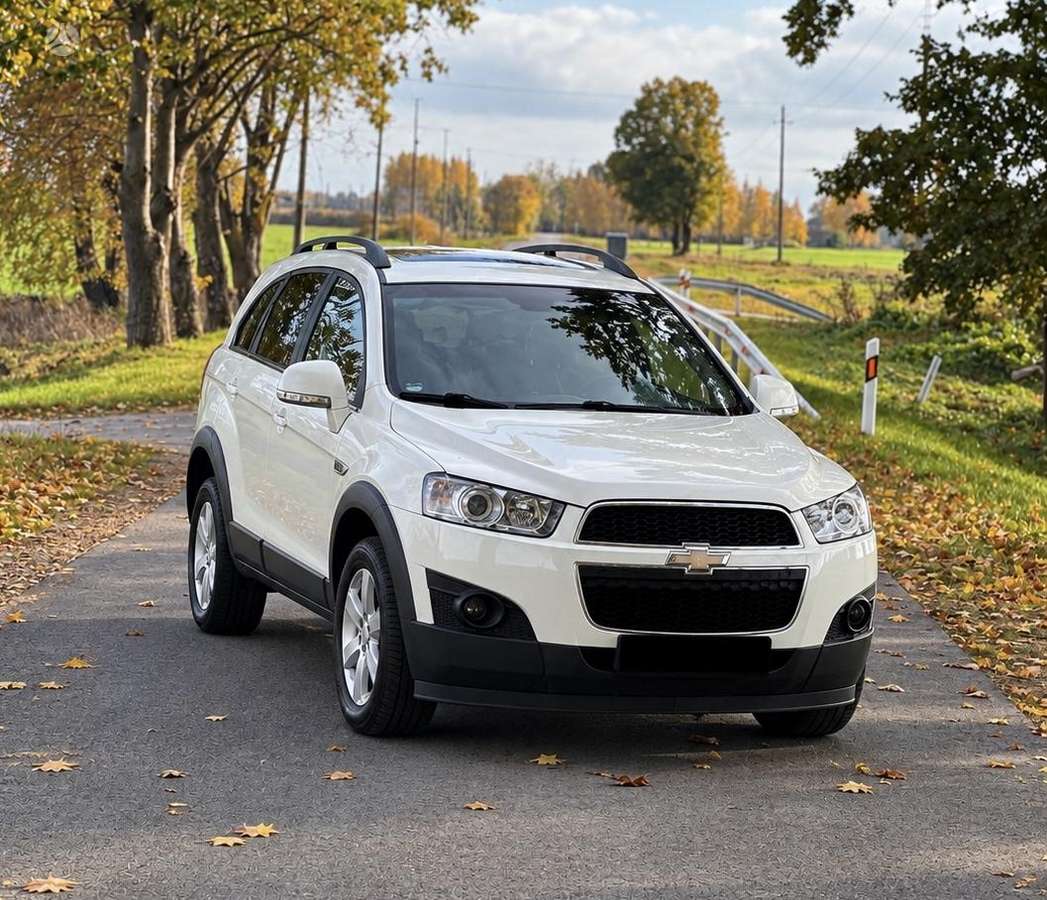 Chevrolet Captiva 2013 — photo 9
